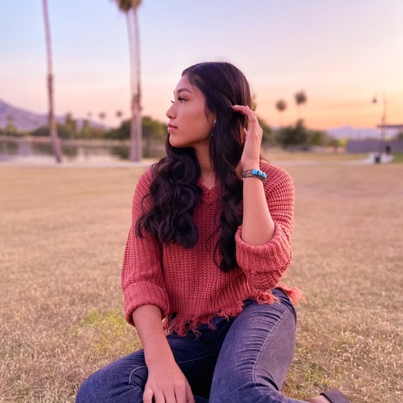 ๐๐ฅ FRINGE SWEATER TOP ๐ฅ - Picture 4 of 6